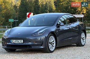 Седан Tesla Model 3 2022 в Самборе