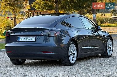 Седан Tesla Model 3 2022 в Самборе