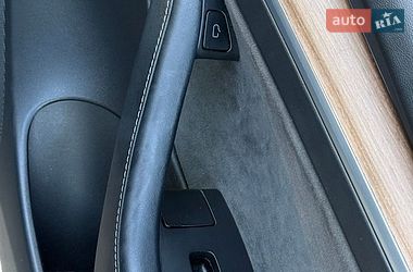 Седан Tesla Model 3 2022 в Самборе