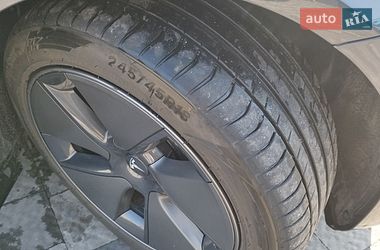 Седан Tesla Model 3 2022 в Харкові