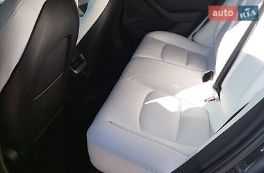 Седан Tesla Model 3 2022 в Харкові