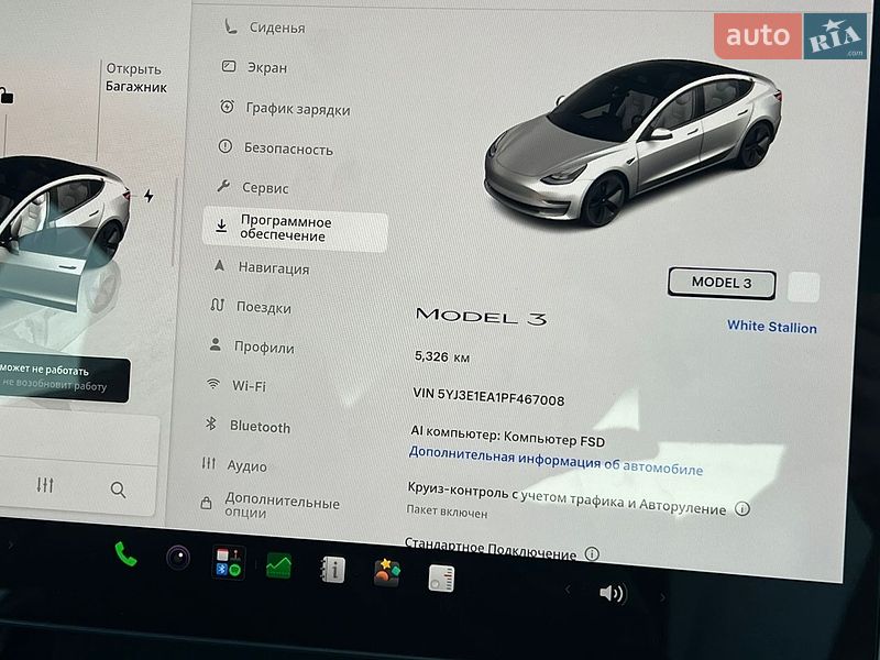 Седан Tesla Model 3 2023 в Рівному