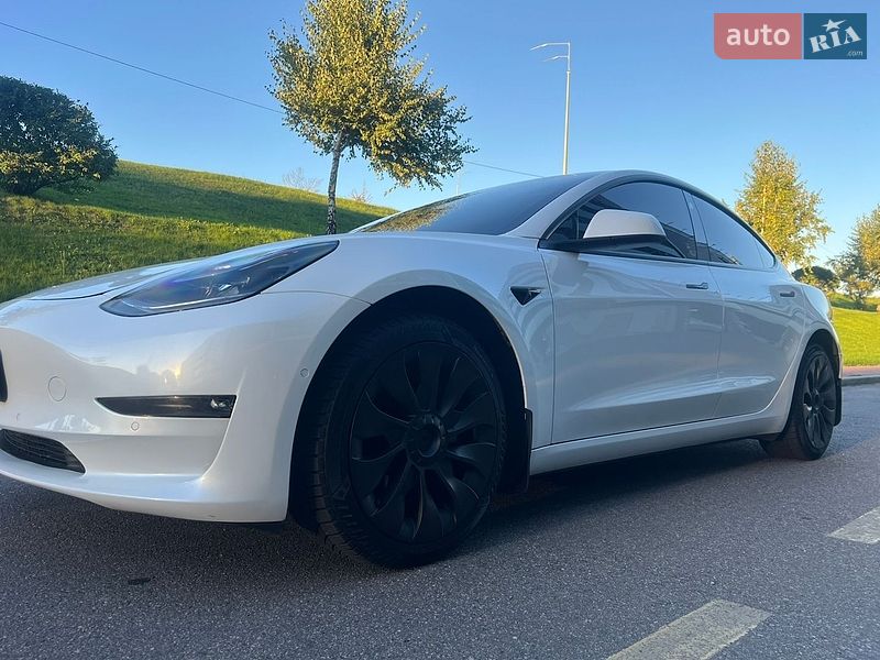Седан Tesla Model 3 2022 в Києві фото 3 Седан Tesla Model 3 2022 в Києві