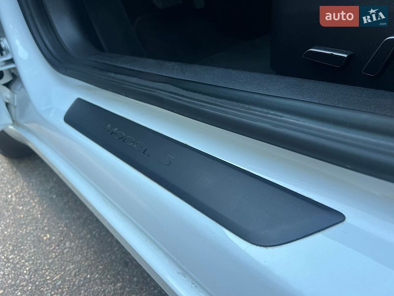 Седан Tesla Model 3 2022 в Києві фото 15 Седан Tesla Model 3 2022 в Києві