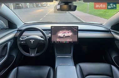 Седан Tesla Model 3 2022 в Києві фото 21 Седан Tesla Model 3 2022 в Києві