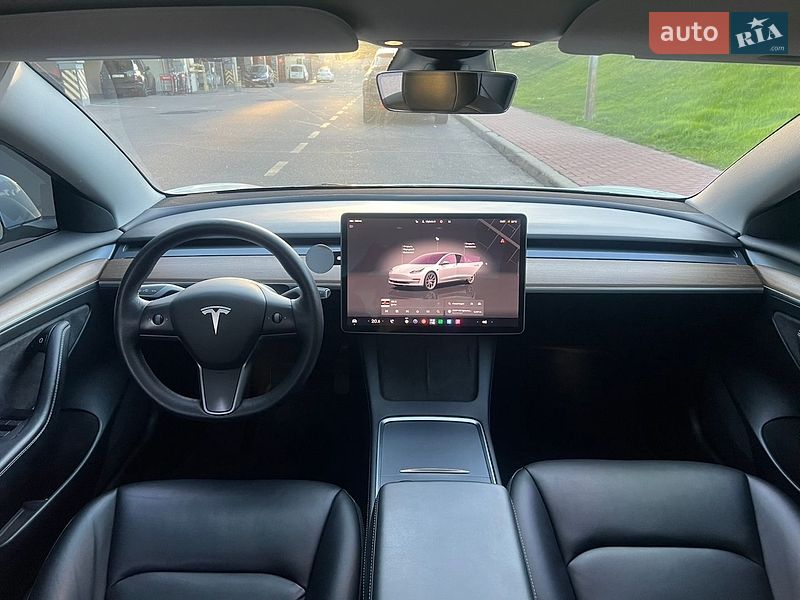Седан Tesla Model 3 2022 в Києві фото 21 Седан Tesla Model 3 2022 в Києві