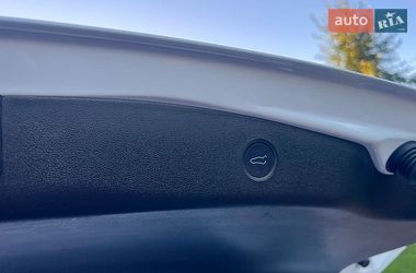 Седан Tesla Model 3 2022 в Києві фото 22 Седан Tesla Model 3 2022 в Києві