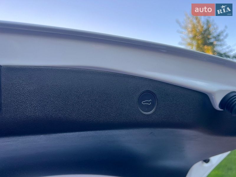 Седан Tesla Model 3 2022 в Києві фото 22 Седан Tesla Model 3 2022 в Києві