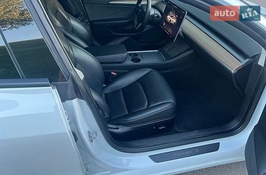 Седан Tesla Model 3 2022 в Києві фото 26 Седан Tesla Model 3 2022 в Києві