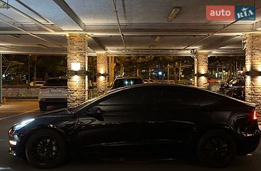 Седан Tesla Model 3 2020 в Одессе