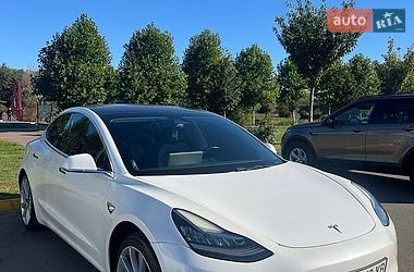 tesla model-3 2017 в Київ від професійного продавця Alex