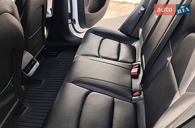 Седан Tesla Model 3 2022 в Харькове