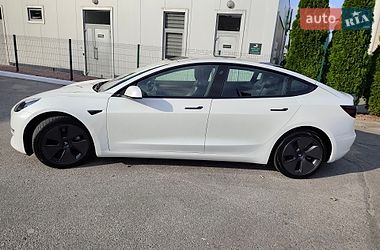 Седан Tesla Model 3 2022 в Харькове