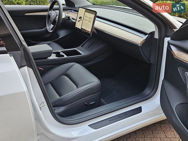 Седан Tesla Model 3 2023 в Виннице фото 6 Седан Tesla Model 3 2023 в Виннице