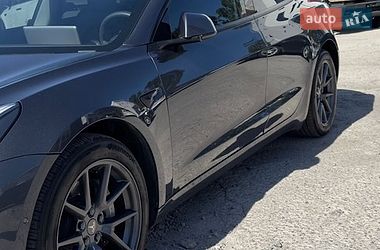 Седан Tesla Model 3 2021 в Вінниці