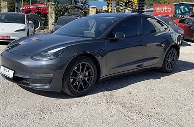 Седан Tesla Model 3 2021 в Вінниці