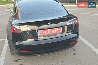 Седан Tesla Model 3 2020 в Львове