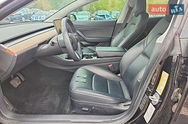 Седан Tesla Model 3 2019 в Києві