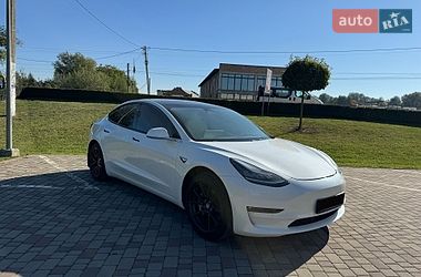 Седан Tesla Model 3 2019 в Черновцах фото 7 Седан Tesla Model 3 2019 в Черновцах