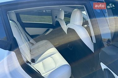 Седан Tesla Model 3 2019 в Черновцах фото 26 Седан Tesla Model 3 2019 в Черновцах