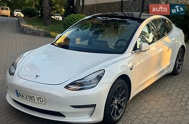 Седан Tesla Model 3 2019 в Києві