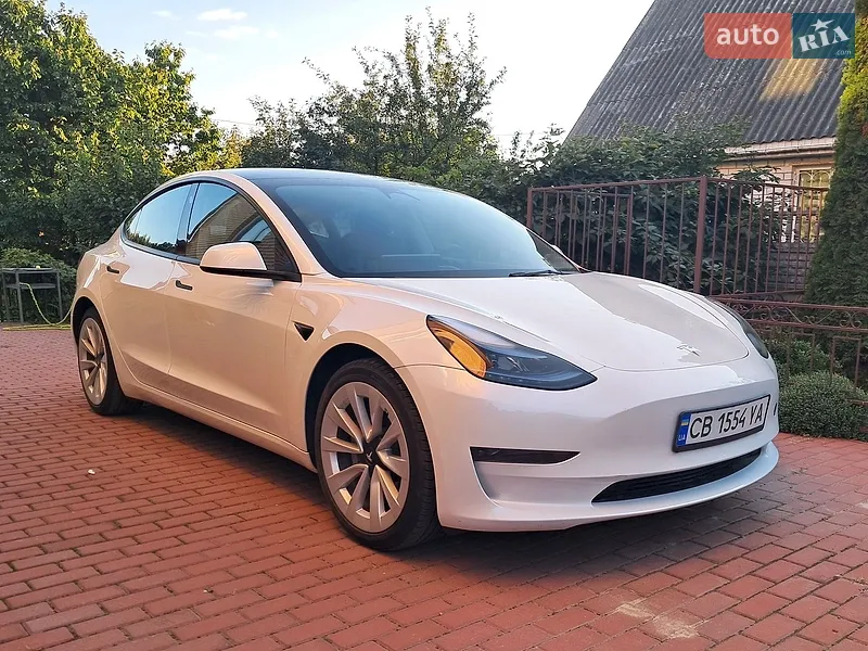 Tesla Model 3