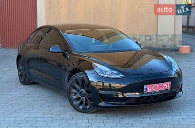 Седан Tesla Model 3 2021 в Коломые
