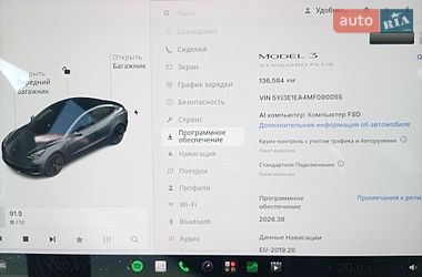 Седан Tesla Model 3 2021 в Львові
