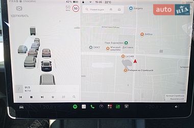 Седан Tesla Model 3 2021 в Львові