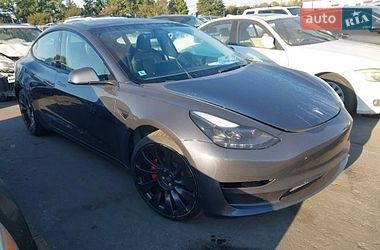 Седан Tesla Model 3 2023 в Виннице