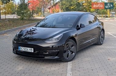 Седан Tesla Model 3 2021 в Коломиї
