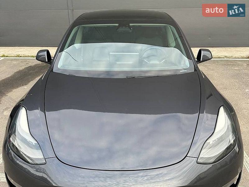 Седан Tesla Model 3 2021 в Борисполі