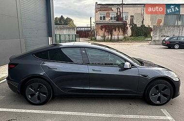 Седан Tesla Model 3 2021 в Борисполі