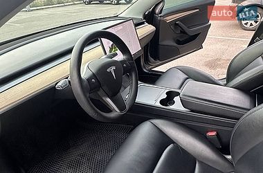 Седан Tesla Model 3 2021 в Борисполі