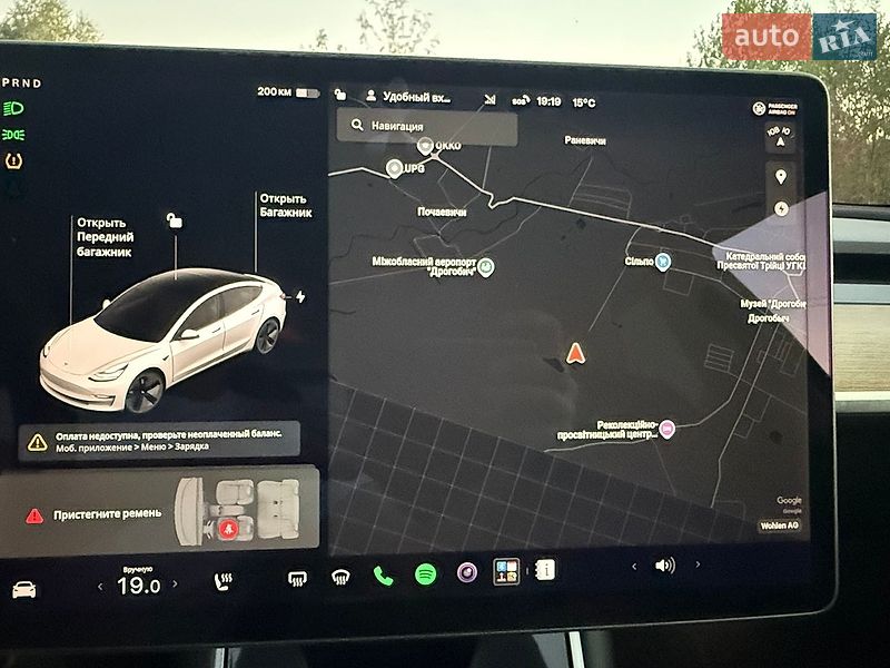 Седан Tesla Model 3 2019 в Трускавце