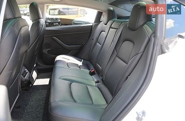 Седан Tesla Model 3 2021 в Харкові