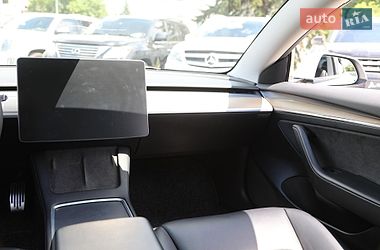 Седан Tesla Model 3 2021 в Харкові