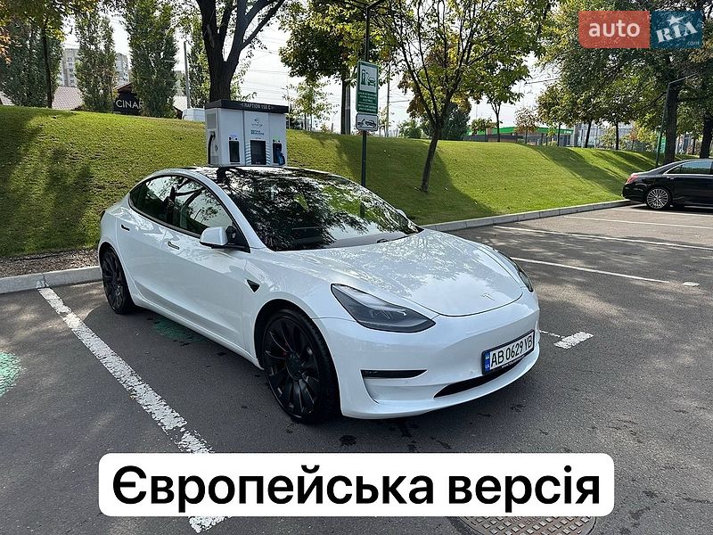 Tesla Model 3 2021