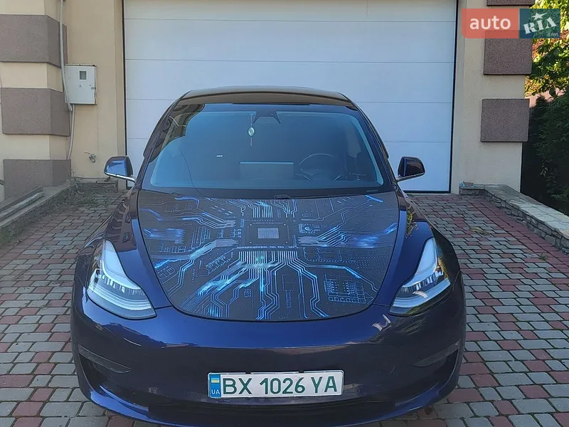 Tesla Model 3 2018