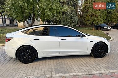 Седан Tesla Model 3 2021 в Кам'янець-Подільському