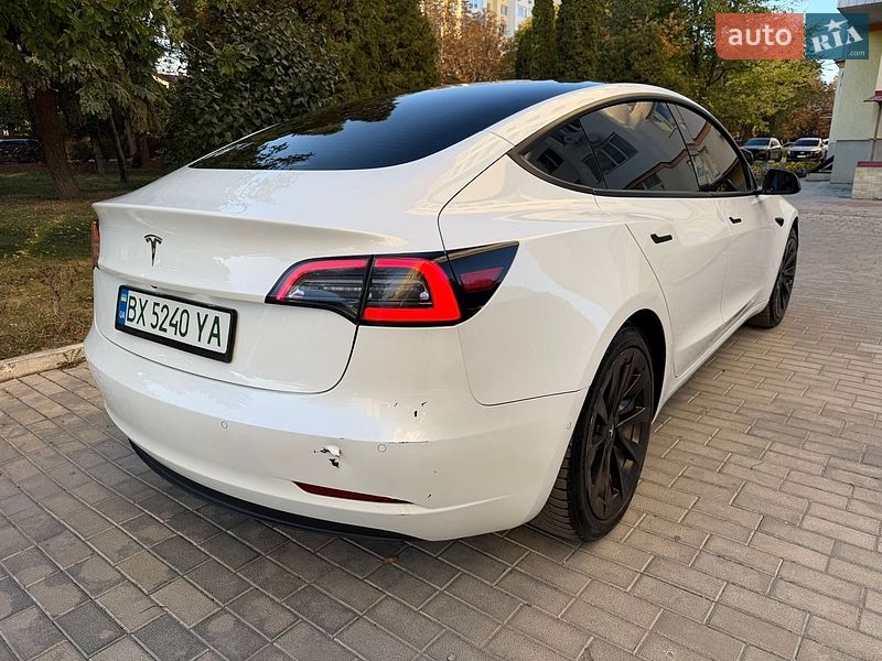 Седан Tesla Model 3 2021 в Кам'янець-Подільському
