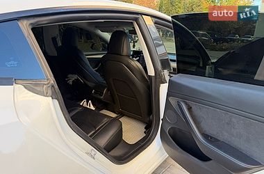 Седан Tesla Model 3 2021 в Кам'янець-Подільському