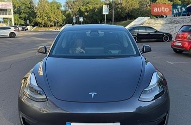 Седан Tesla Model 3 2021 в Одессе