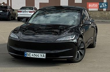 Седан Tesla Model 3 2025 в Миколаєві