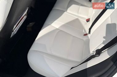 Седан Tesla Model 3 2019 в Одесі