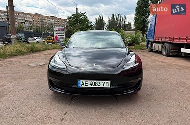 Седан Tesla Model 3 2019 в Кривом Роге