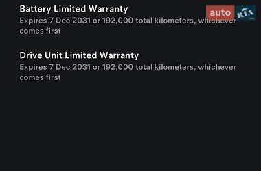 Седан Tesla Model 3 2023 в Киеве
