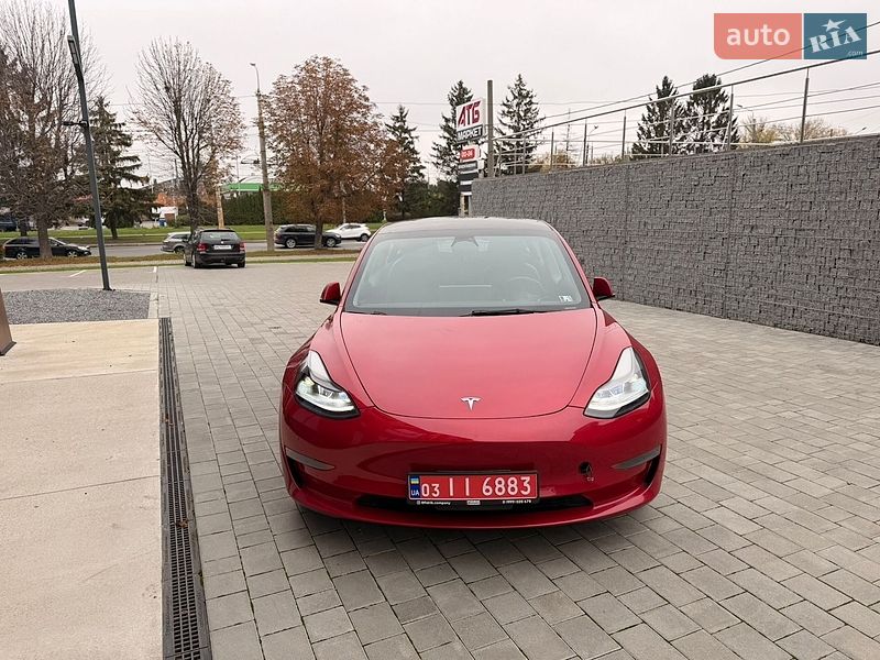 Седан Tesla Model 3 2022 в Луцке фото 3 Седан Tesla Model 3 2022 в Луцке