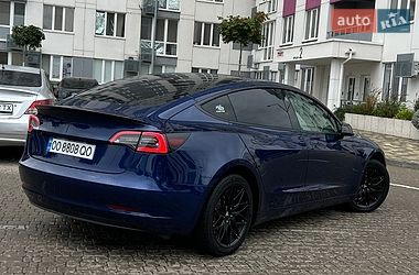 Седан Tesla Model 3 2022 в Одесі