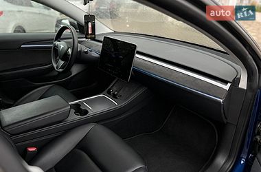 Седан Tesla Model 3 2022 в Одесі